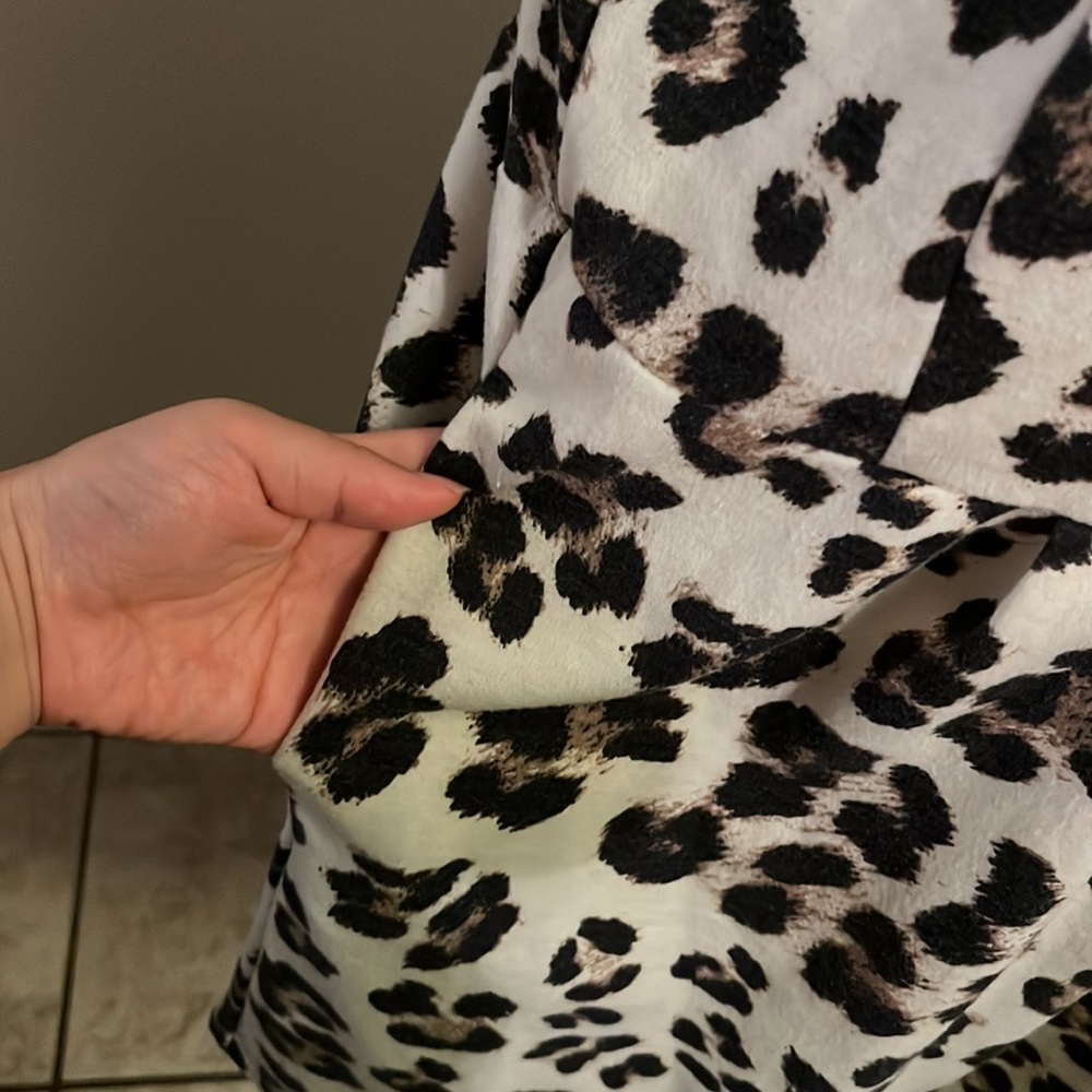 By Together leopard shift mini dress with pockets - Picture 4 of 5